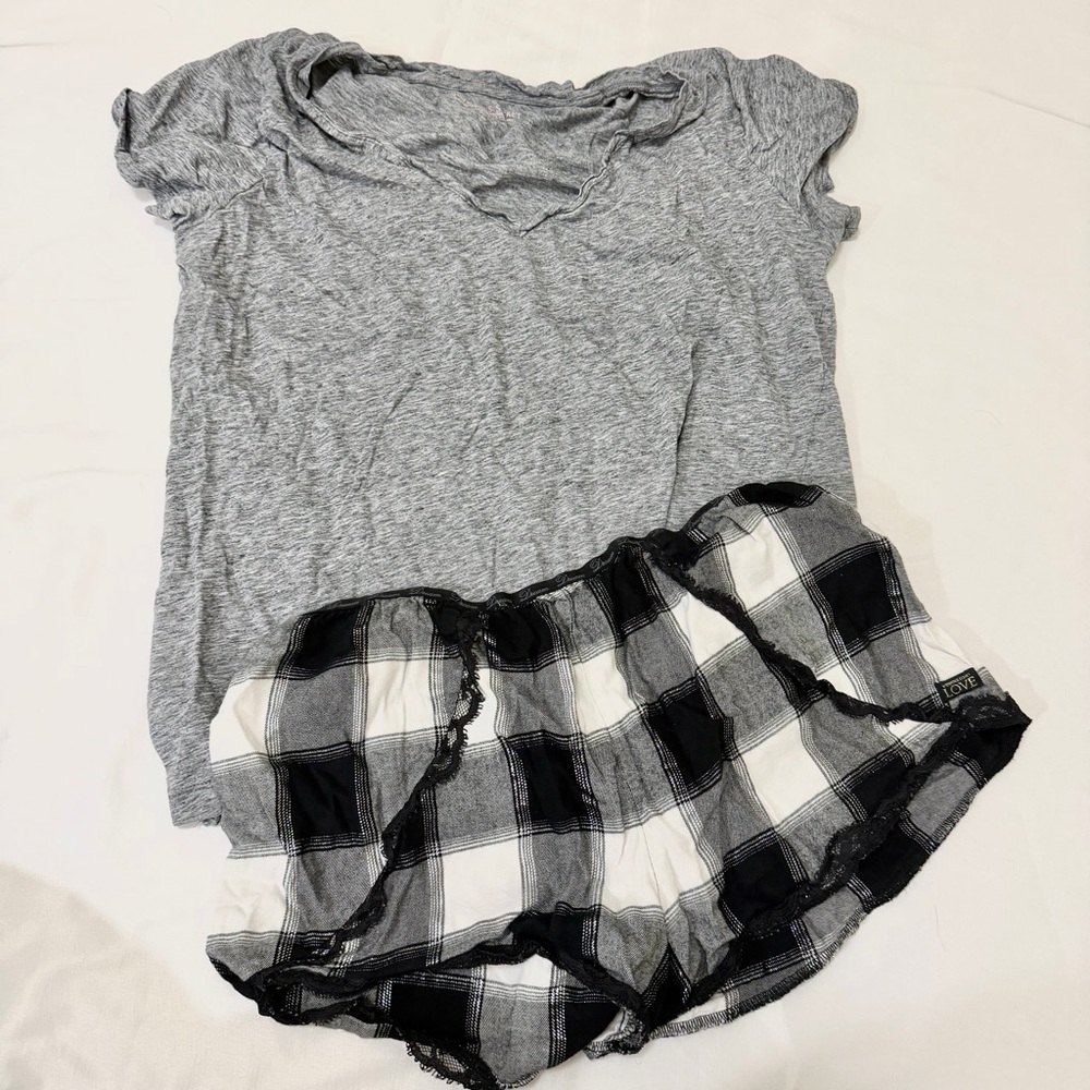 Victoria's Secret Black and White Pajamas Size M